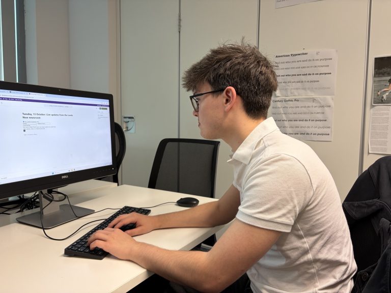Editor writing Welcome message